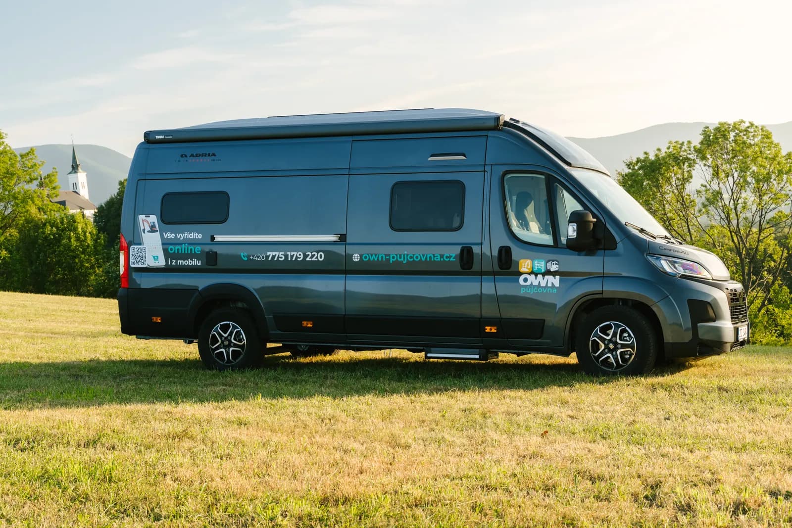 Karavan Adria Twin Sports 640 SGX - Hlavní výhra